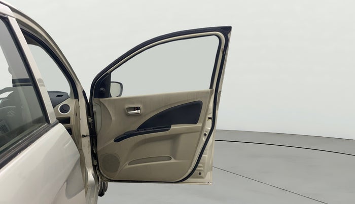 2015 Maruti Celerio VXI AMT, Petrol, Automatic, 81,580 km, RHS Front Door