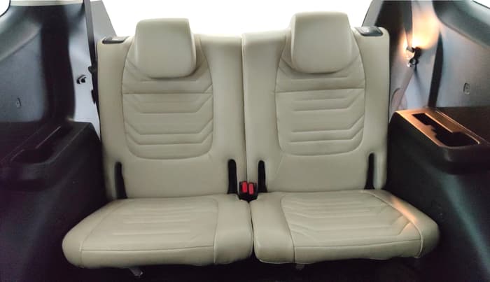 2023 KIA CARENS LUXURY PLUS IMT 1.5 DIESEL IMT, Diesel, Manual, 80,720 km, Third Seat Row ( optional )