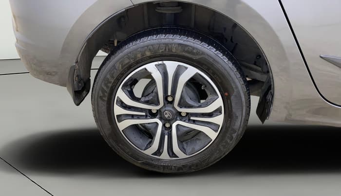 2024 Tata TIGOR XZ CNG, CNG, Manual, 23,892 km, Right Rear Wheel
