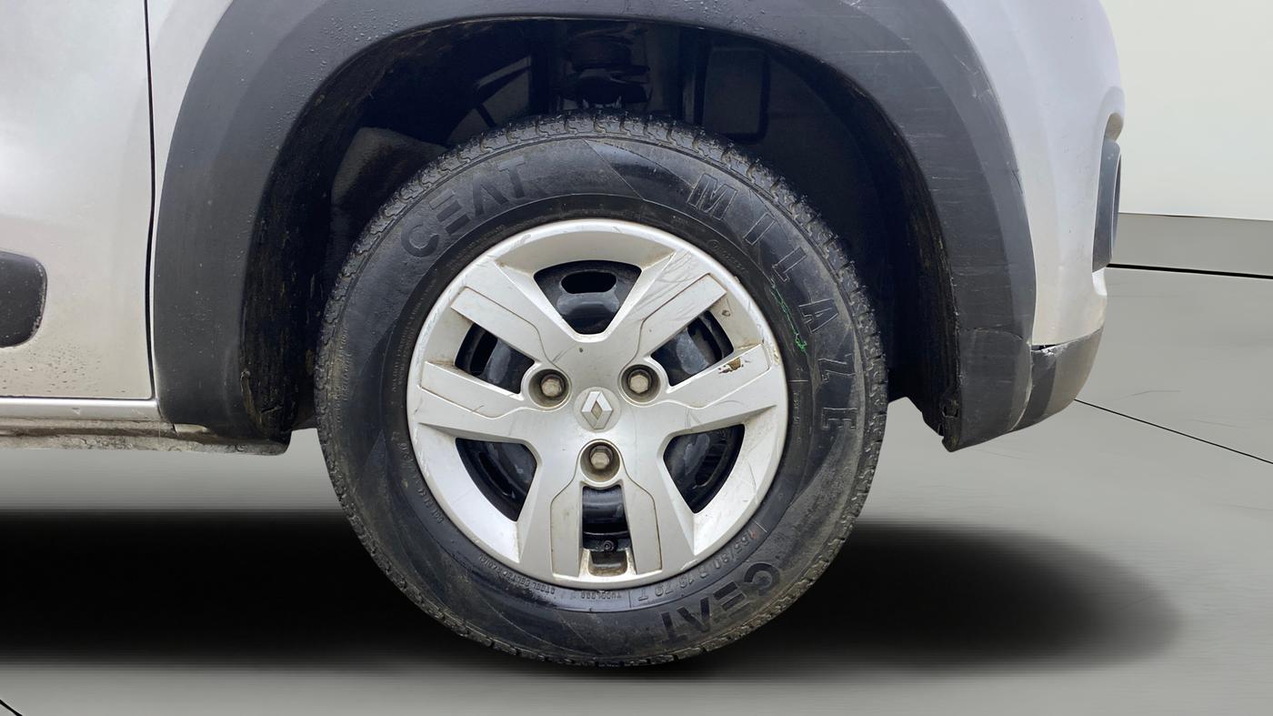 2018 Renault Kwid RXL, CNG, Manual, 39,940 km, Right Front Wheel