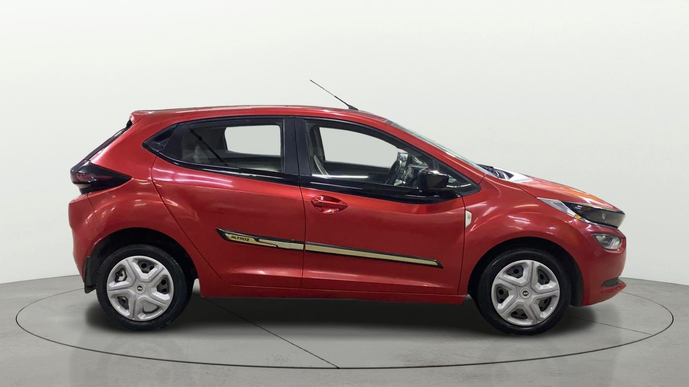 2020 Tata ALTROZ XT PETROL, Petrol, Manual, 68,396 km, Right Side View