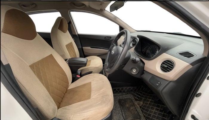 2015 Hyundai Grand i10 MAGNA 1.2 KAPPA VTVT, Petrol, Manual, 42,111 km, Right Side Front Door Cabin