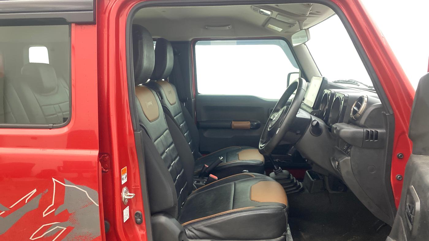 2023 Maruti JIMNY ALPHA ALL GRIP PRO MT, Petrol, Manual, 26,680 km, Right Side Front Door Cabin