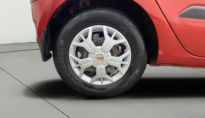 2013 Hyundai i10 MAGNA 1.2, Petrol, Manual, 1,03,426 km, Right Rear Wheel