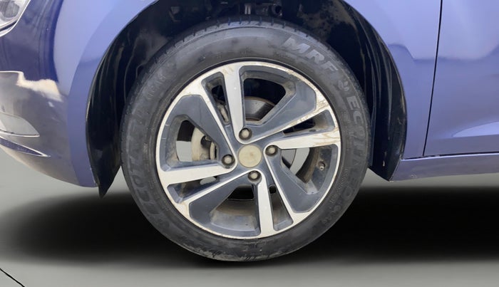 2023 Tata ALTROZ XZA PLUS, Petrol, Automatic, 19,122 km, Left Front Wheel