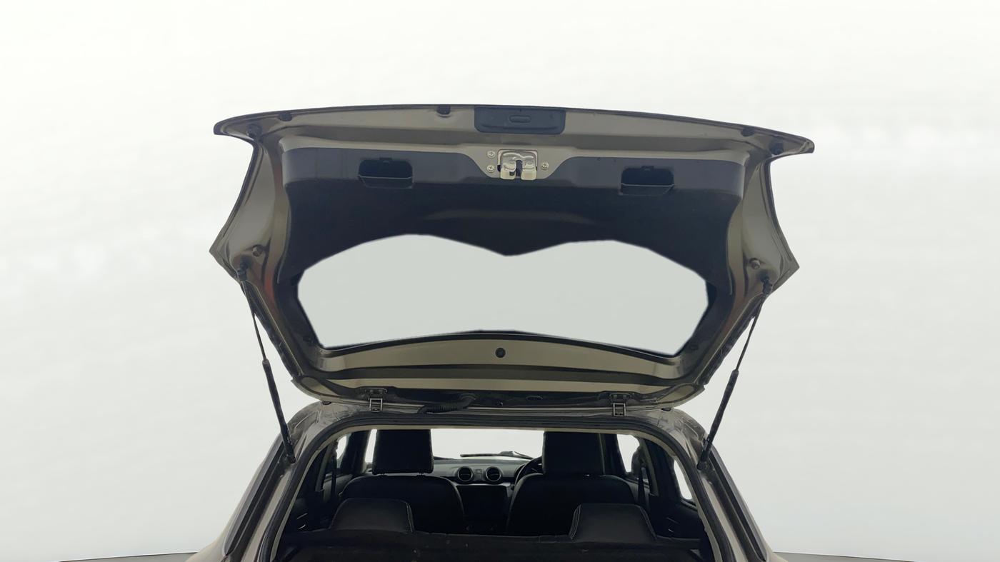 2023 Maruti Swift VXI, CNG, Manual, 89,102 km, Boot Door Open