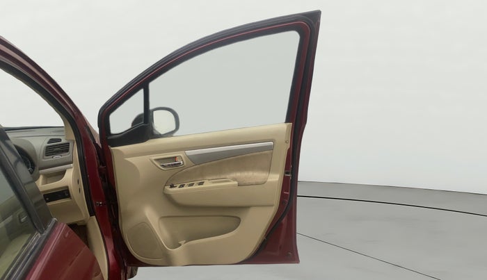 2012 Maruti Ertiga ZDI, Diesel, Manual, 90,743 km, RHS Front Door