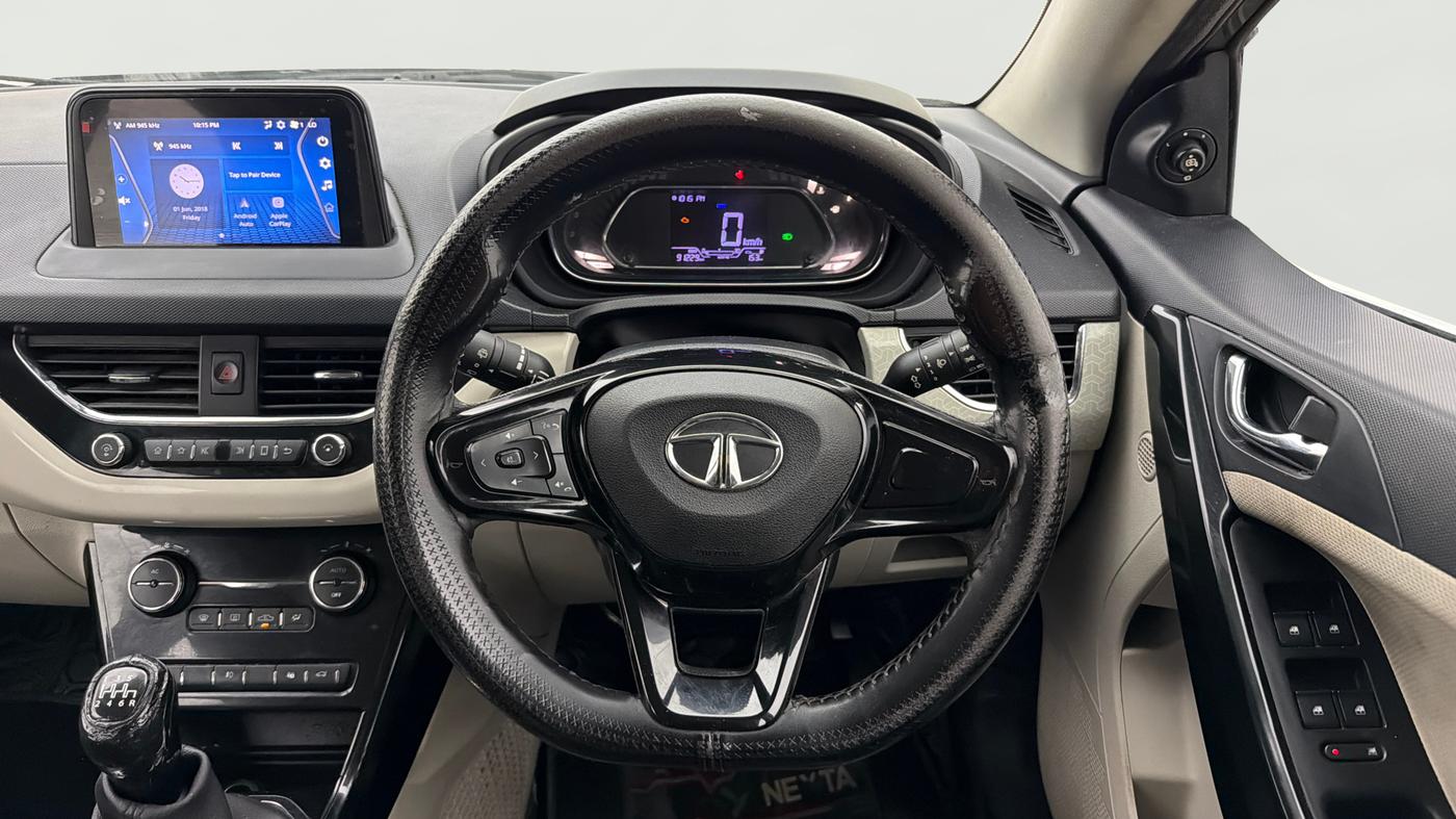 2020 Tata NEXON XZ PLUS PETROL, CNG, Manual, 91,246 km, Steering Wheel Close Up