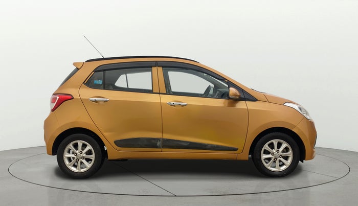 2016 Hyundai Grand i10 ASTA AT 1.2 KAPPA VTVT, Petrol, Automatic, 54,831 km, Right Side View