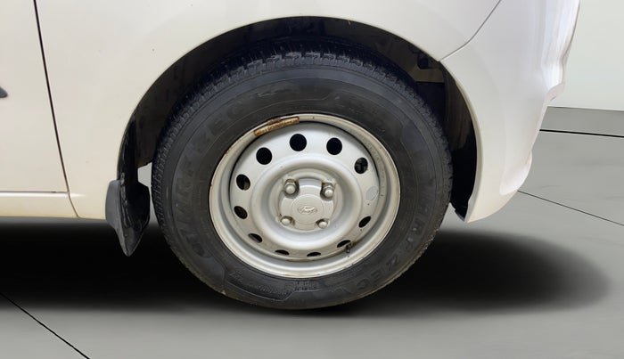 2015 Hyundai i10 MAGNA 1.1, Petrol, Manual, 32,420 km, Right Front Wheel