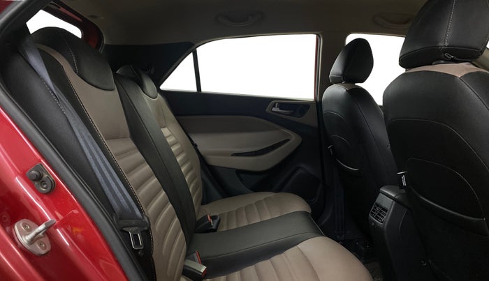 2015 Hyundai Elite i20 MAGNA 1.2, Petrol, Manual, 52,025 km, Right Side Rear Door Cabin