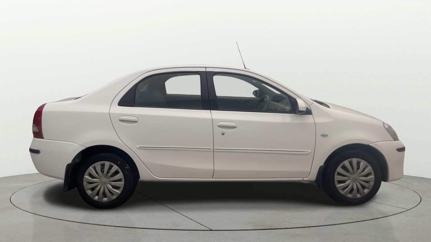 2014 Toyota Etios G, Petrol, Manual, 26,781 km, Right Side View