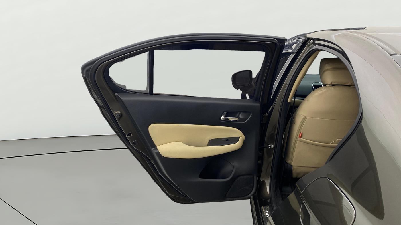 2023 Honda City 1.5L I-VTEC VX, Petrol, Manual, 32,662 km, LHS Rear Door