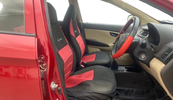 2017 Hyundai Eon ERA +, Petrol, Manual, 82,037 km, Right Side Front Door Cabin