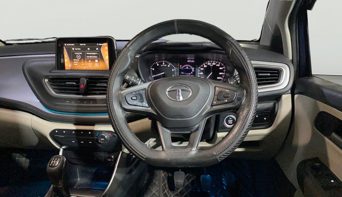 2022 Tata ALTROZ XZ PETROL, Petrol, Manual, 38,959 km, Steering Wheel Close Up