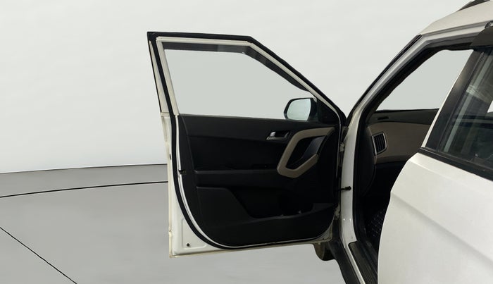 2016 Hyundai Creta SX PLUS 1.6 PETROL, Petrol, Manual, 1,05,447 km, LHS Front Door