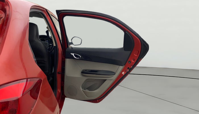 2017 Tata Tiago XZA PETROL, Petrol, Automatic, 98,746 km, RHS Rear Door