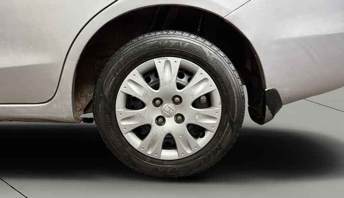 2015 Honda Amaze 1.2L I-VTEC SX, Petrol, Manual, 75,908 km, Left Rear Wheel