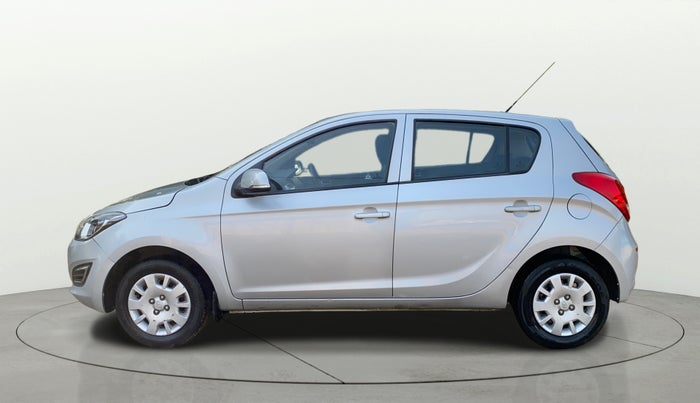 2013 Hyundai i20 MAGNA (O) 1.2, Petrol, Manual, 44,337 km, Left Side
