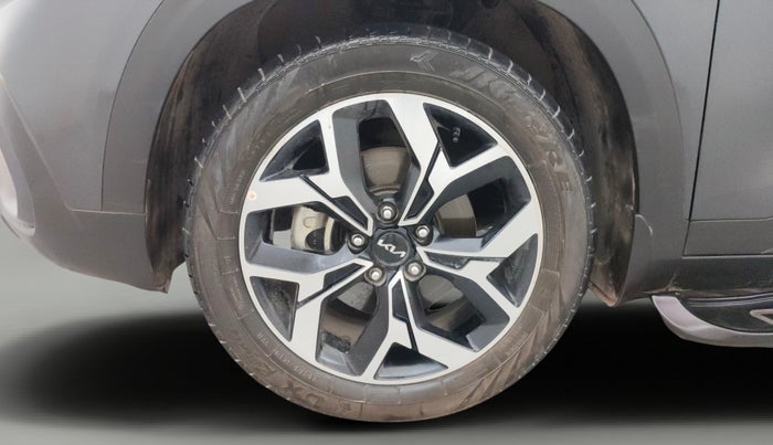 2023 KIA SELTOS  X LINE 1.5 TURBO PETROL DCT, Petrol, Automatic, 18,345 km, Left Front Wheel