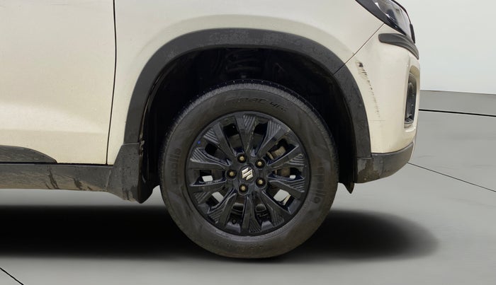2022 Maruti Vitara Brezza ZXI, Petrol, Manual, 17,757 km, Right Front Wheel