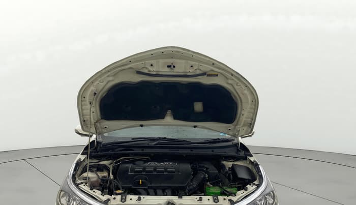 2015 Toyota Corolla Altis G PETROL, Petrol, Manual, 40,659 km, Open Bonet