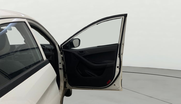 2023 Tata NEXON SMART+ 1.2 PETROL, Petrol, Manual, 46,667 km, RHS Front Door