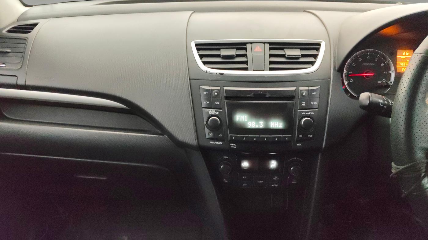 2013 Maruti Swift ZXI, Petrol, Manual, 46,487 km, Air Conditioner