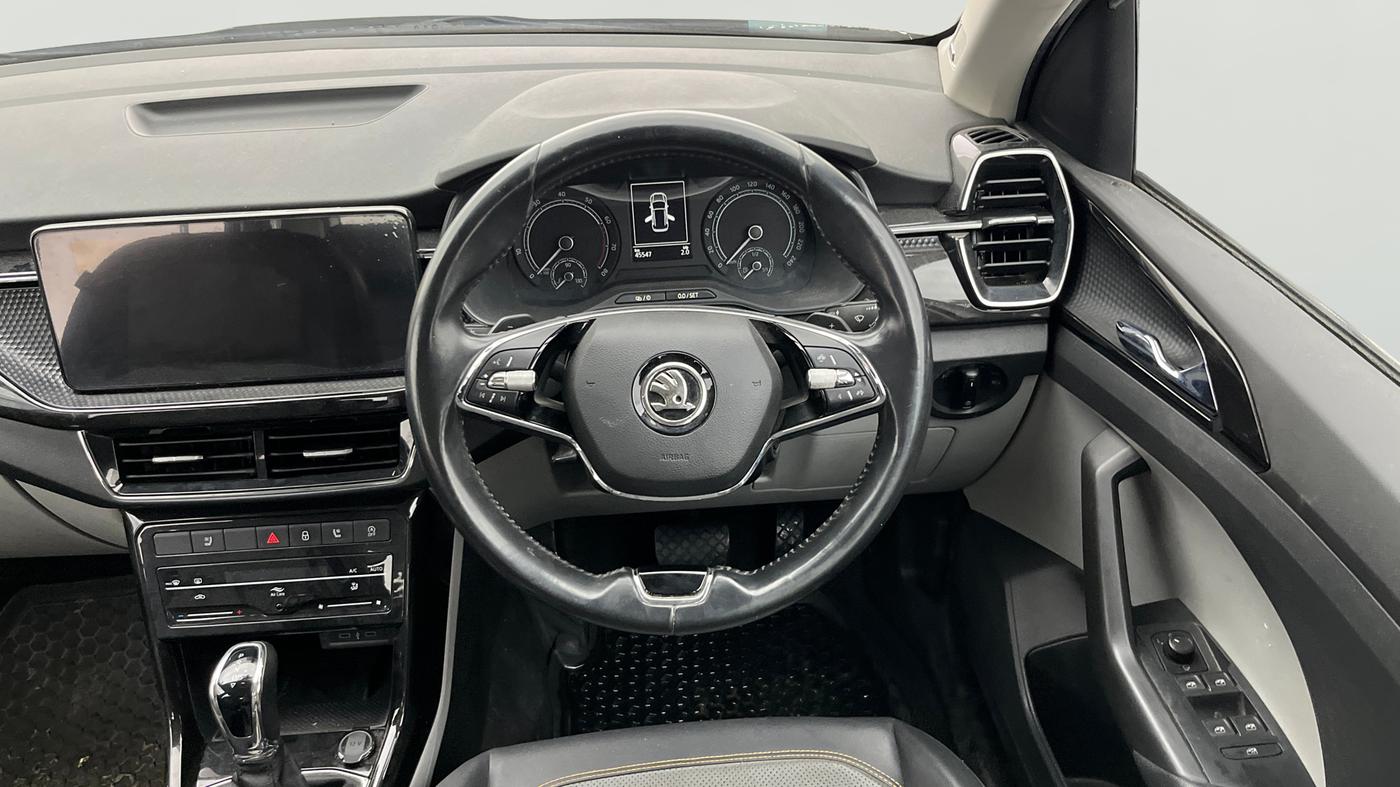 2022 Skoda KUSHAQ STYLE 1.5L TSI DSG, Petrol, Automatic, 45,545 km, Steering Wheel Close Up