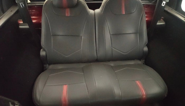 2022 Mahindra Thar LX  P 4WD AT CONVERTIBLE, Petrol, Automatic, 35,208 km, Right Side Rear Door Cabin