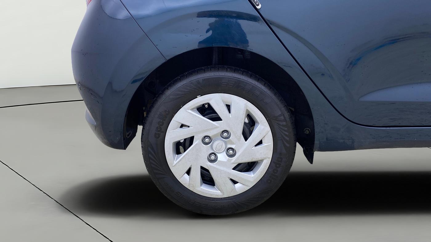 2026 Hyundai GRAND I10 NIOS MAGNA 1.2 KAPPA VTVT, Petrol, Manual, 628 km, Right Rear Wheel