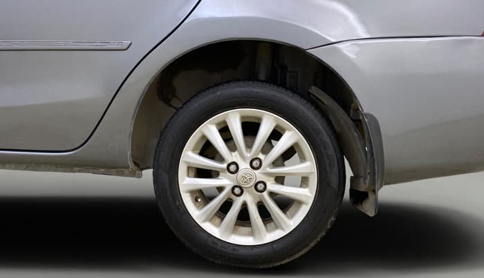 2013 Toyota Etios V, Petrol, Manual, 38,460 km, Left Rear Wheel