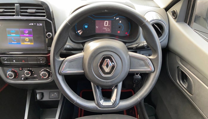 2020 Renault Kwid RXT 1.0 AMT (O), Petrol, Automatic, 23,783 km, Steering Wheel Close Up