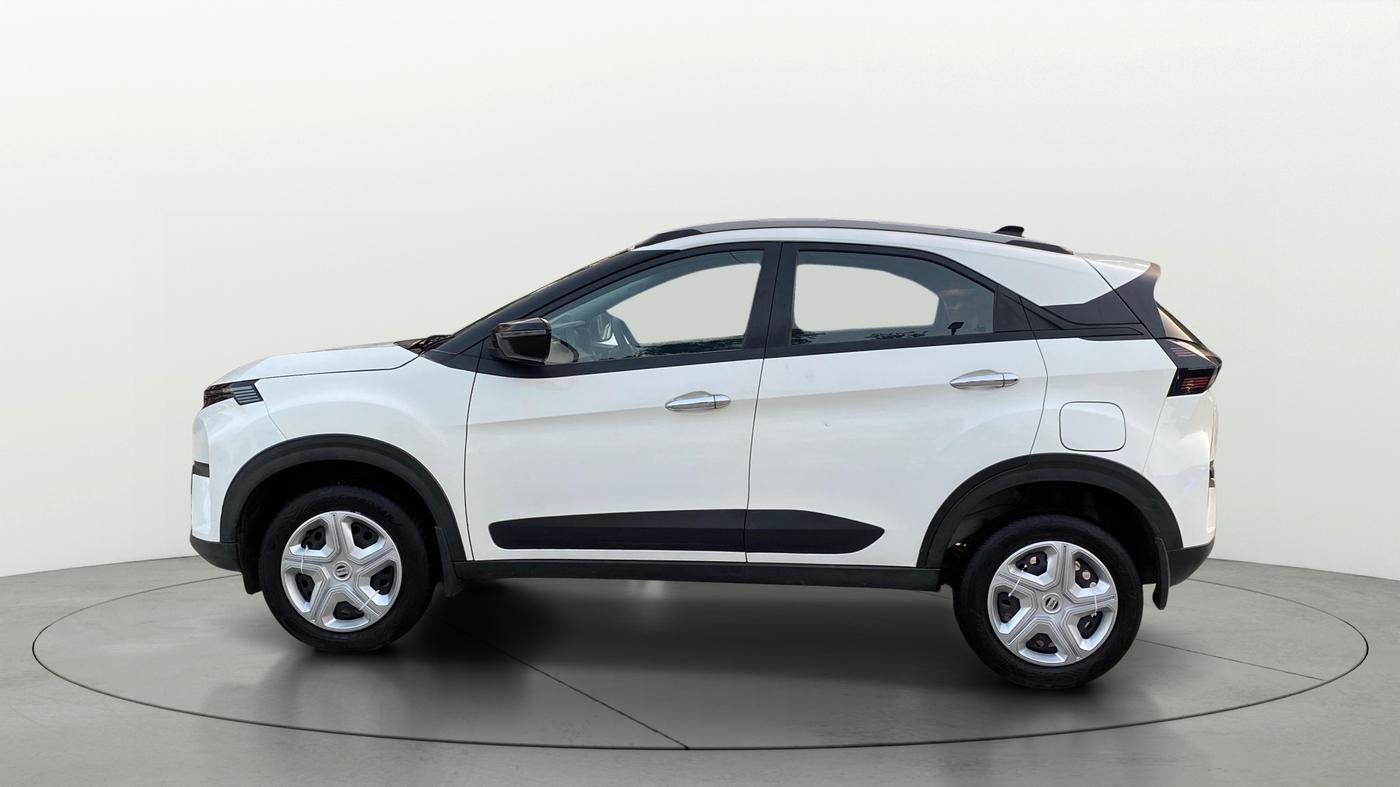 2024 Tata NEXON PURE 1.5 DIESEL, Diesel, Manual, 84,191 km, Left Side