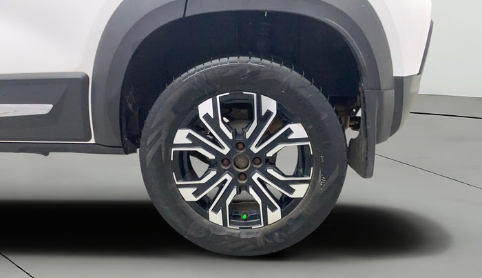 2021 Renault Kiger RXZ TURBO CVT DUAL TONE, Petrol, Automatic, 61,907 km, Left Rear Wheel