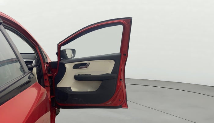 2022 Tata ALTROZ XZA PLUS, Petrol, Automatic, 24,918 km, RHS Front Door