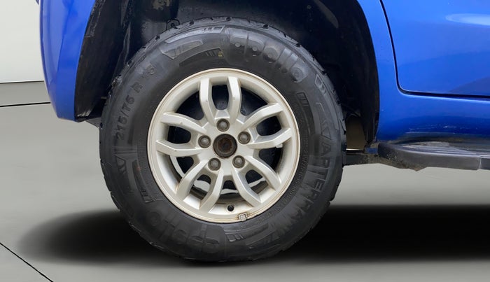 2017 Mahindra TUV300 T8, Diesel, Manual, 46,546 km, Right Rear Wheel