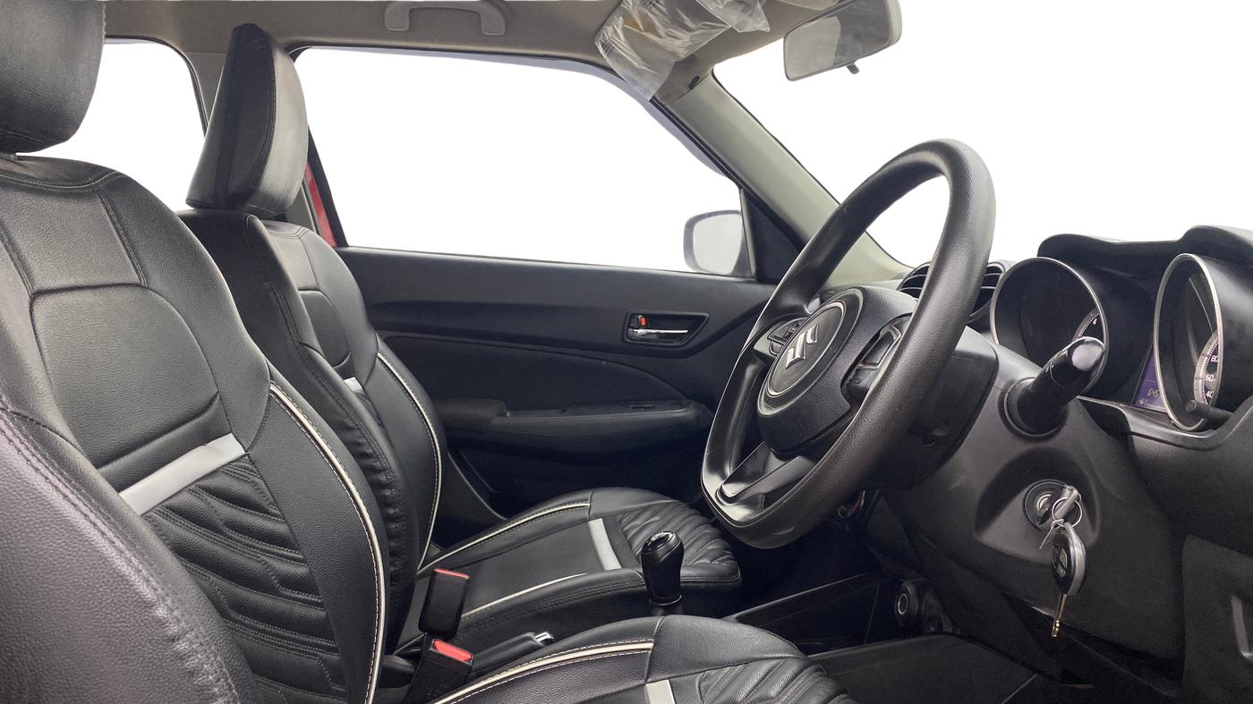 2023 Maruti Swift VXI, Petrol, Manual, 64,517 km, Right Side Front Door Cabin