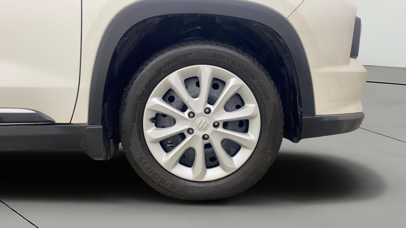 2023 Maruti Grand Vitara DELTA SMART HYBRID AT, Petrol, Automatic, 51,190 km, Right Front Wheel