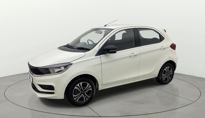 2024 Tata Tiago XT RHYTHM PETROL, Petrol, Manual, 41,577 km, Left Front Diagonal