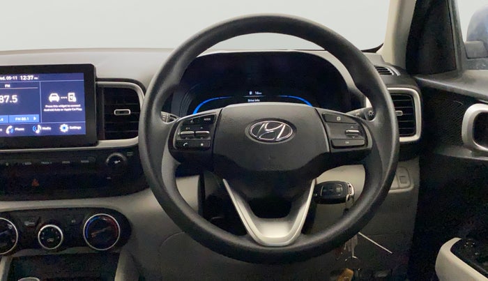 2022 Hyundai VENUE S 1.2, Petrol, Manual, 11,694 km, Steering Wheel Close Up
