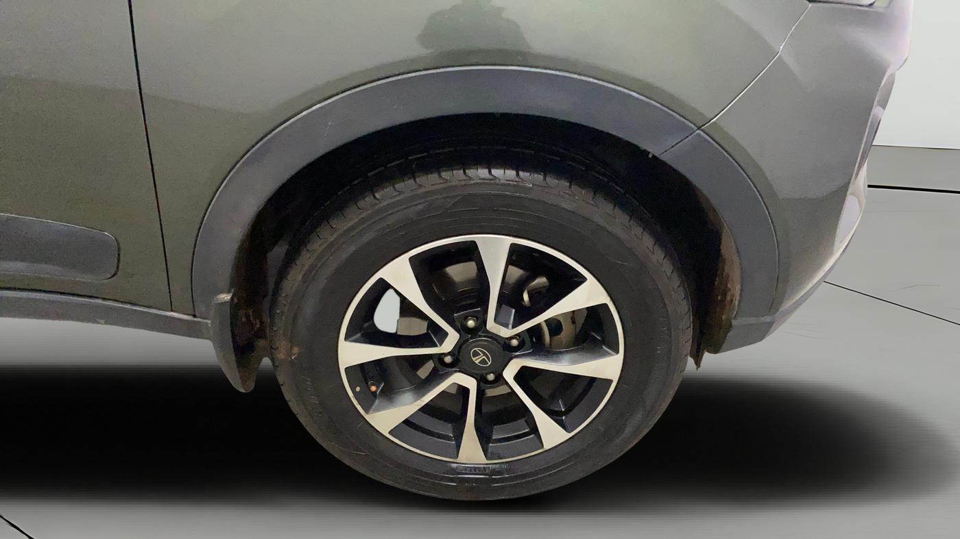 2020 Tata NEXON XZ PLUS PETROL, Petrol, Manual, 79,496 km, Right Front Wheel