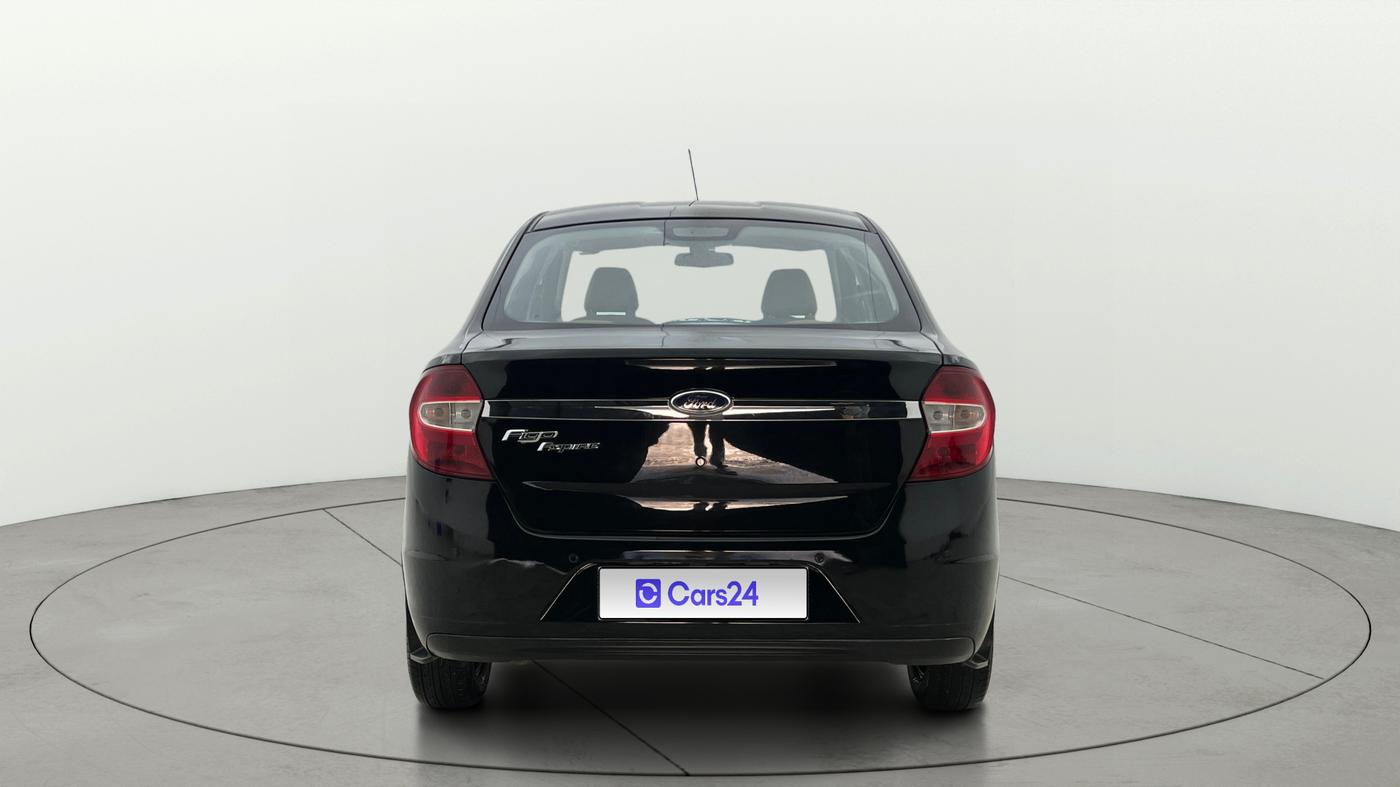 2015 Ford Figo Aspire TREND 1.2 PETROL, Petrol, Manual, 1,05,000 km, Back/Rear