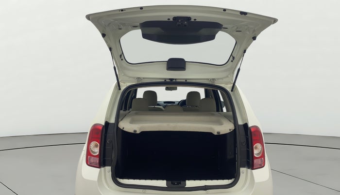 2013 Renault Duster RXE PETROL, Petrol, Manual, 54,461 km, Boot Door Open