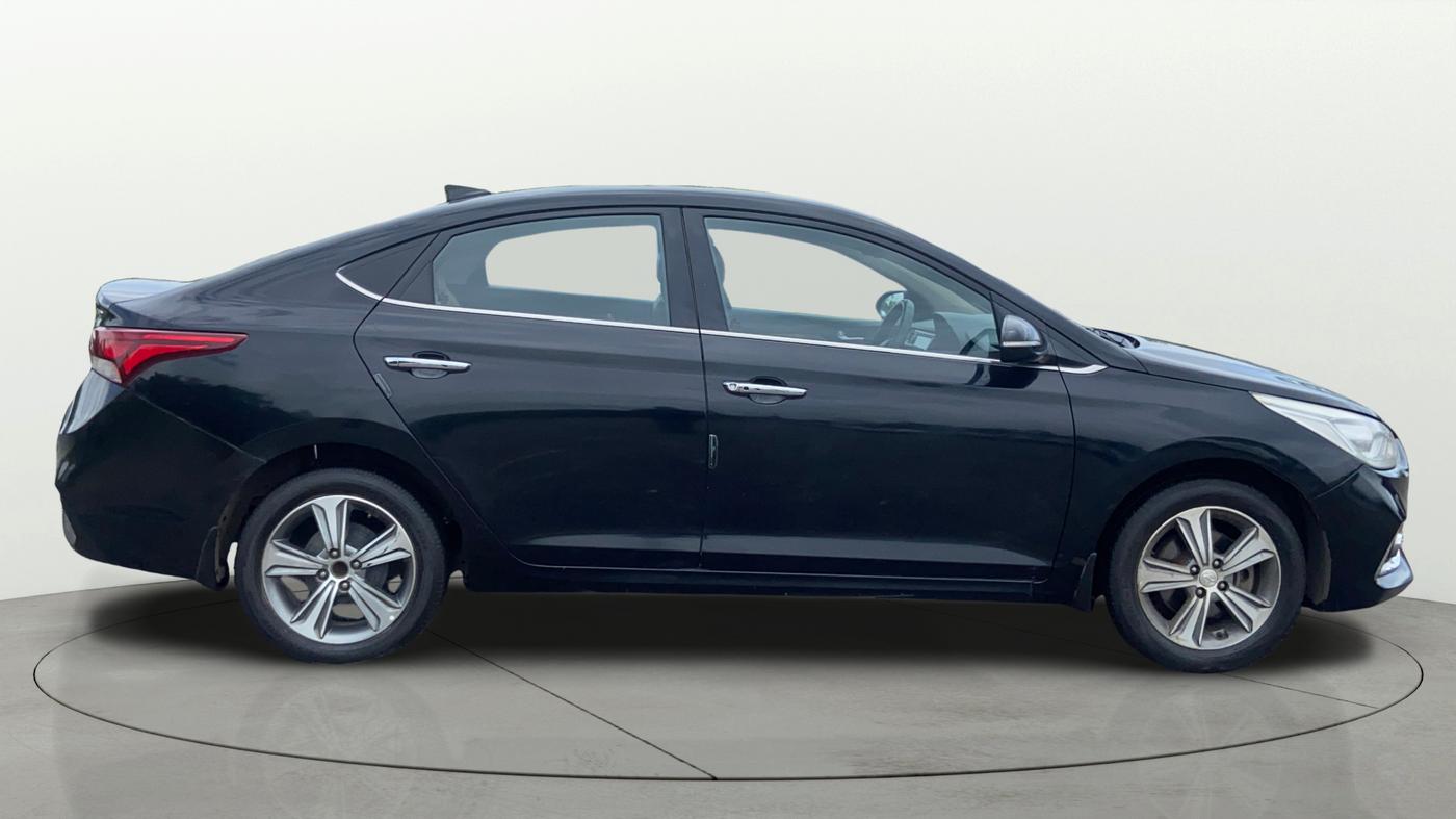 2020 Hyundai Verna 1.6 CRDI SX, Diesel, Manual, 94,006 km, Right Side View