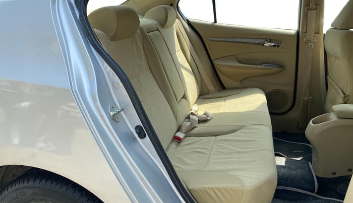 2013 Honda City 1.5L I-VTEC V MT, Petrol, Manual, 81,944 km, Right Side Rear Door Cabin