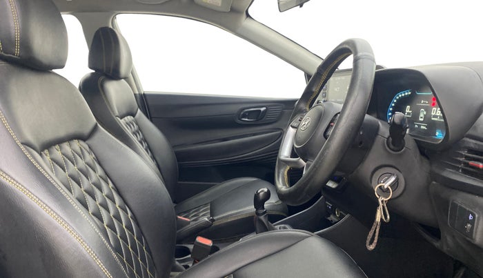 2022 Hyundai NEW I20 SPORTZ 1.2 MT, Petrol, Manual, 35,834 km, Right Side Front Door Cabin
