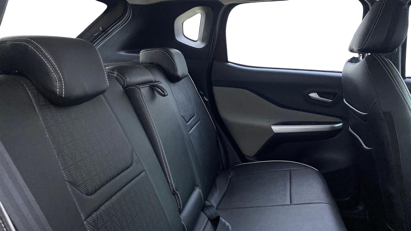 2023 Nissan MAGNITE XV Premium AMT, Petrol, Automatic, 38,936 km, Right Side Rear Door Cabin