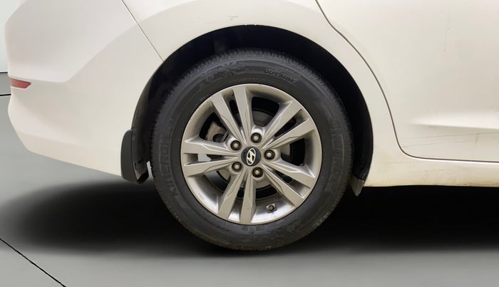 2018 Hyundai New Elantra 2.0 SX(O) AT PETROL, Petrol, Automatic, 53,523 km, Right Rear Wheel