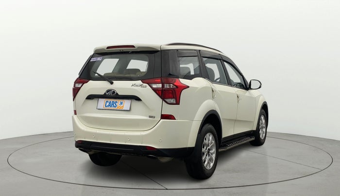 2020 Mahindra XUV500 W9, Diesel, Manual, 40,716 km, Right Back Diagonal